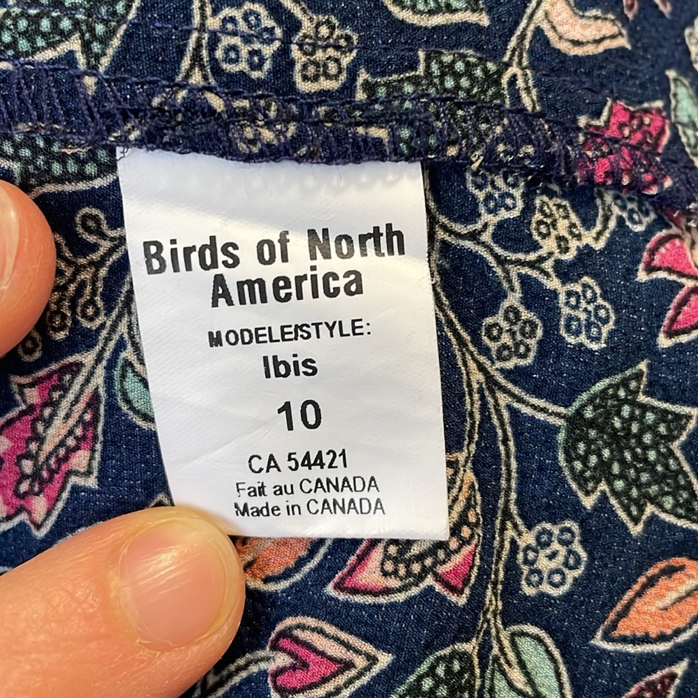 Birds of North America Ibis Blouse - Picture 6 of 7